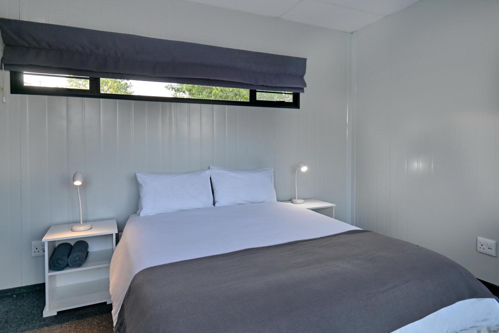 Sleepover Kmia White River Room photo